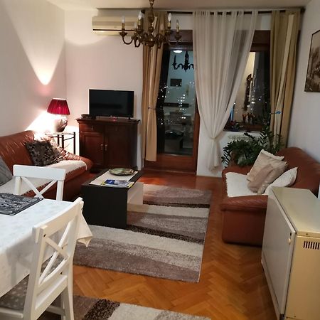 Rajana , Beograd - Hram Svetog Save Apartment Exterior photo